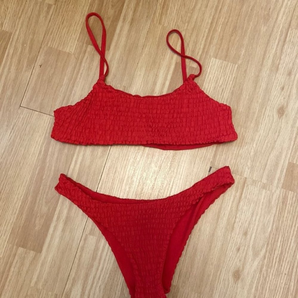 3/$30✨ Red bikini Zafron